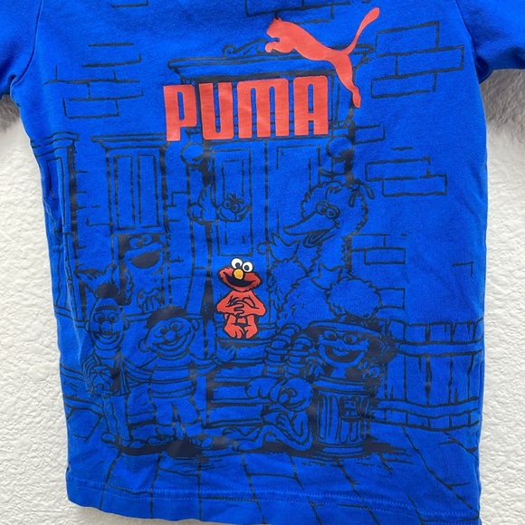 Puma Sesame Street Elmo Kids Blue Graphic T-Shirt Size 2T - Picture 3 of 10